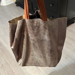 Sorial sparkle tote